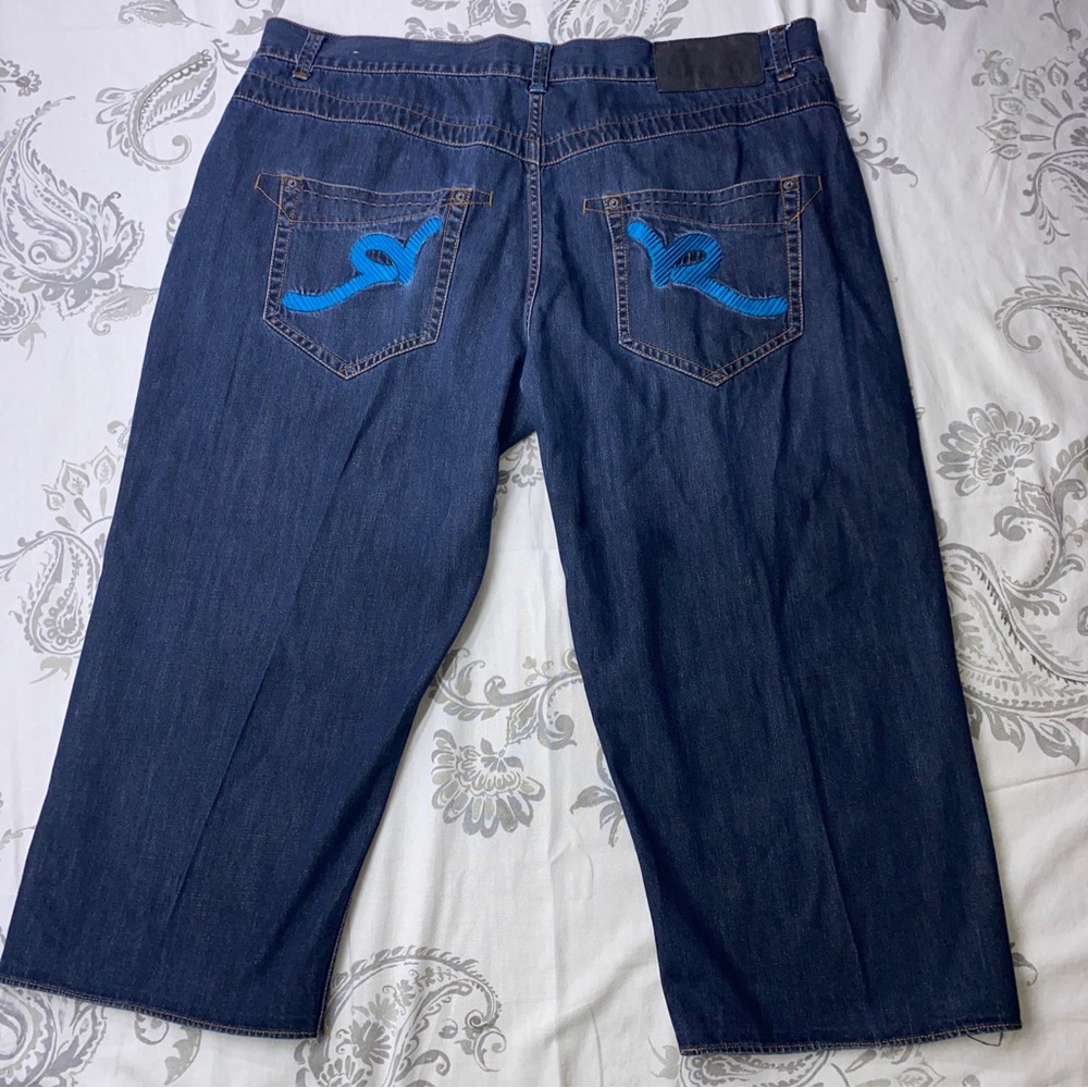 Vtg Rocawear Jeans Hip Hop Y2
45X23 Baggy Embroidered Pockets
Blue Denim